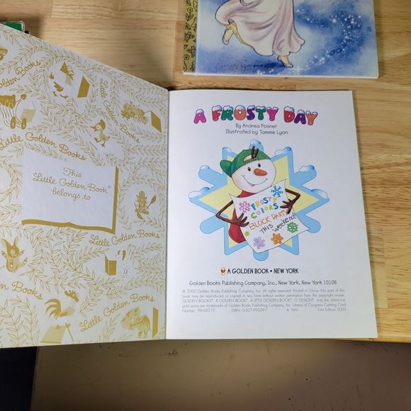 7 Christmas Books Little Golden Books Great condition - Picture 12 of 12